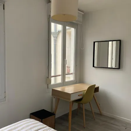 Lägenhet Avec 2 Grandes Doubles Bien Separees