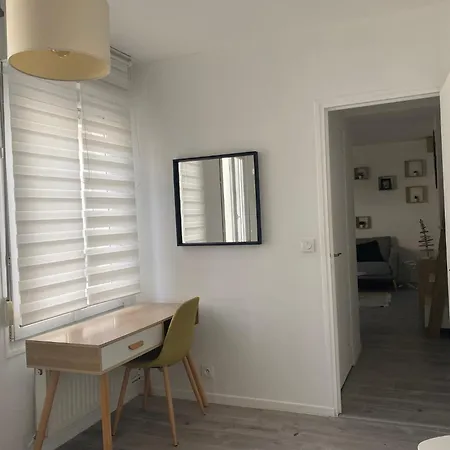 Lägenhet Avec 2 Grandes Doubles Bien Separees *