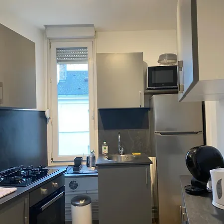 Lägenhet Avec 2 Grandes Doubles Bien Separees