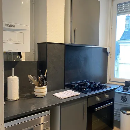 Lägenhet Avec 2 Grandes Doubles Bien Separees Reims