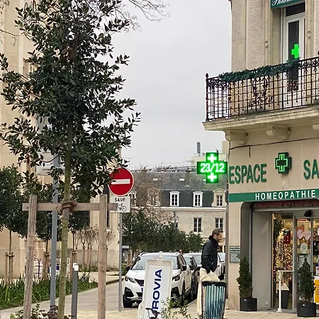 Avec 2 Grandes Doubles Bien Separees Lägenhet