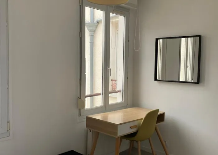 Apartment Avec 2 Grandes Doubles Bien Separees