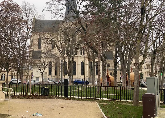 Avec 2 Grandes Doubles Bien Separees * Reims